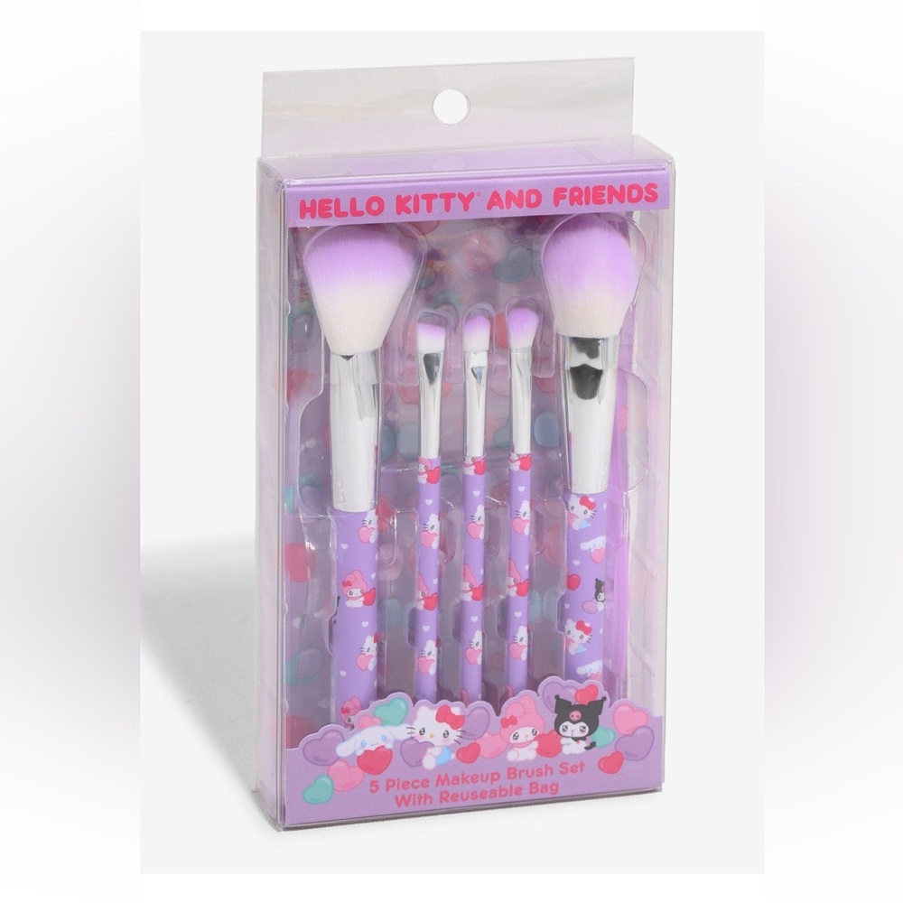 🆕 Hello Kitty Friends Sanrio 5 pieces makeup Brush set with bag